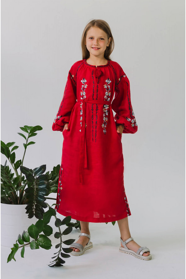 Вишита сукня для дівчинки Red