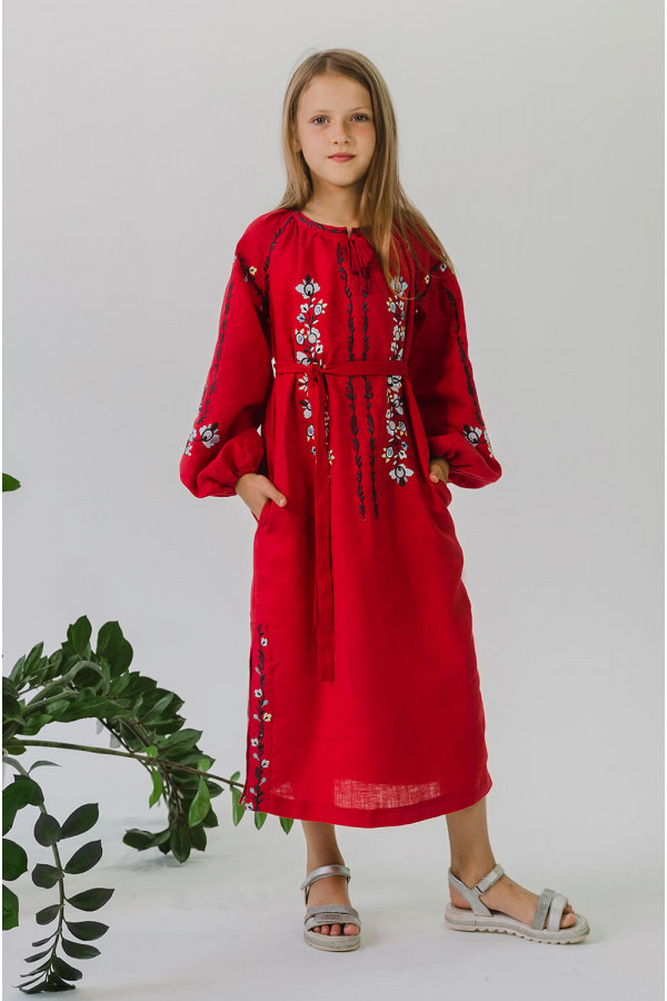 Вишита сукня для дівчинки Red