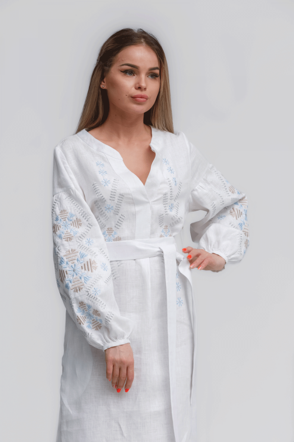 Жіноче вишите плаття White Трійця